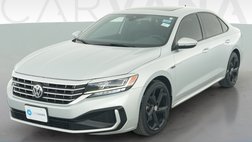 2021 Volkswagen Passat R-Line