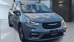 2022 Chrysler Pacifica Hybrid Touring L