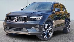 2023 Volvo XC40 B5 Ultimate Bright Theme