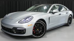 2022 Porsche Panamera 4S