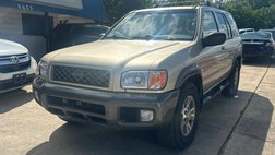 2000 Nissan Pathfinder LE