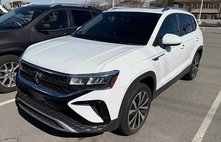 2022 Volkswagen Taos SE 4Motion