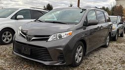 2020 Toyota Sienna LE
