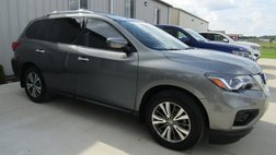 2018 Nissan Pathfinder S