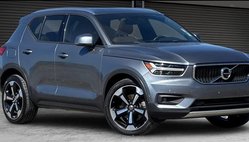 2019 Volvo XC40 T5 Momentum