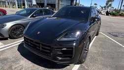 2025 Porsche Cayenne GTS