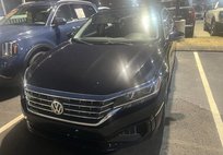 2020 Volkswagen Passat R-Line