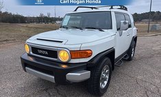 2012 Toyota FJ Cruiser Base