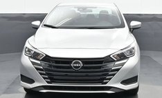 2023 Nissan Versa SV