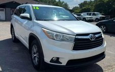 2016 Toyota Highlander LE