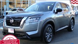 2024 Nissan Pathfinder S