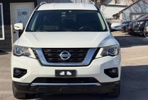 2018 Nissan Pathfinder SV