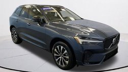 2025 Volvo XC60 B5 Plus Dark Theme