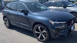 2024 Volvo XC60 B5 Ultimate Dark Theme