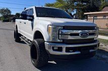 2017 Ford Super Duty F-250 Lariat