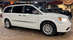 2014 Chrysler Town and Country Limited
