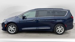 2017 Chrysler Pacifica Touring L FWD