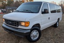 2006 Ford E-Series E350 SUPER DUTY WAGON
