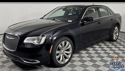 2017 Chrysler 300 Limited