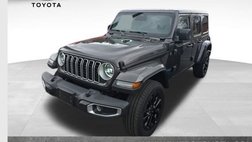 2025 Jeep Wrangler Sahara 4xe