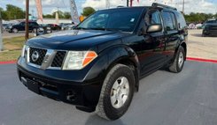 2005 Nissan Pathfinder XE