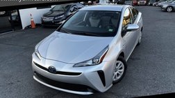 2022 Toyota Prius LE