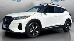 2022 Nissan Kicks SR