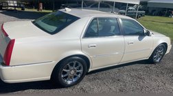 2011 Cadillac DTS Luxury Collection