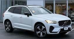 2024 Volvo XC60 Recharge T8 Core Dark Theme