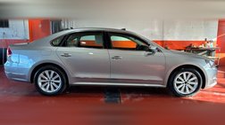 2013 Volkswagen Passat SEL Premium