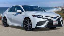 2024 Toyota Camry Hybrid SE