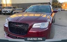 2021 Chrysler 300 Touring L