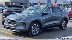 2023 Ford Escape Platinum