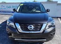 2020 Nissan Pathfinder SV