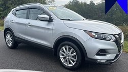 2022 Nissan Rogue Sport SV