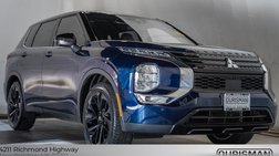 2023 Mitsubishi Outlander Black Edition