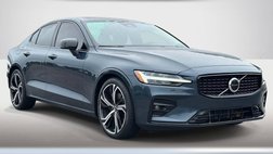 2023 Volvo S60 B5 Core Dark Theme