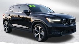 2023 Volvo XC40 B5 Plus Bright Theme