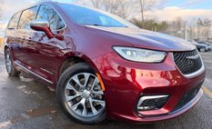 2022 Chrysler Pacifica Hybrid Pinnacle
