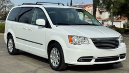 2015 Chrysler Town and Country Touring