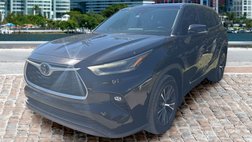 2022 Toyota Highlander LE