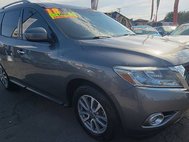 2016 Nissan Pathfinder SV