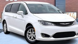 2020 Chrysler Pacifica Touring