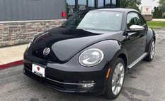2013 Volkswagen Beetle Turbo Fender Edition