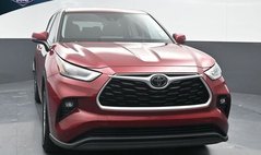 2020 Toyota Highlander LE