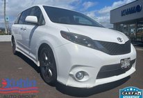 2015 Toyota Sienna SE 8-Passenger