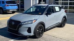 2022 Nissan Kicks SR