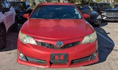 2014 Toyota Camry SE
