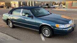 2002 Lincoln Town Car Signature