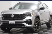 2025 Volkswagen Atlas Cross Sport SEL R-Line Black 4Motion